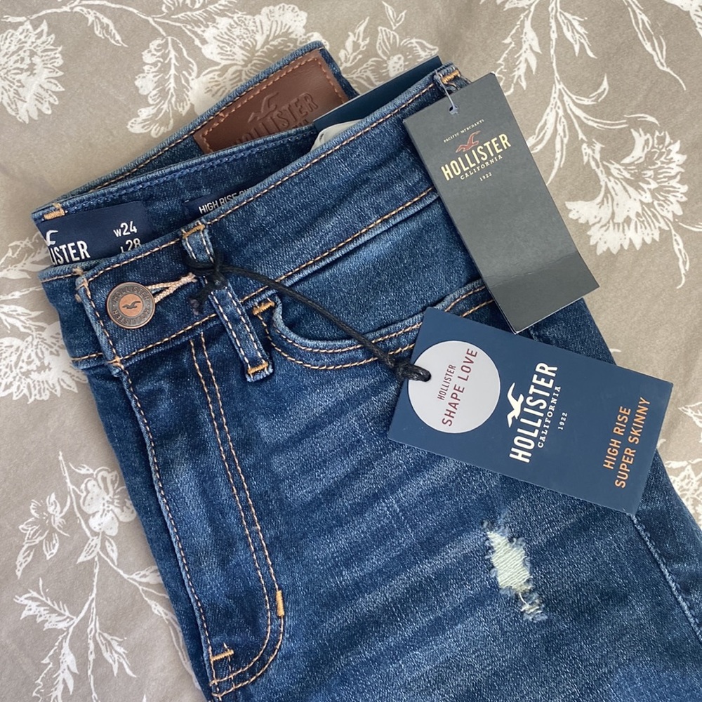 New Hollister jeans